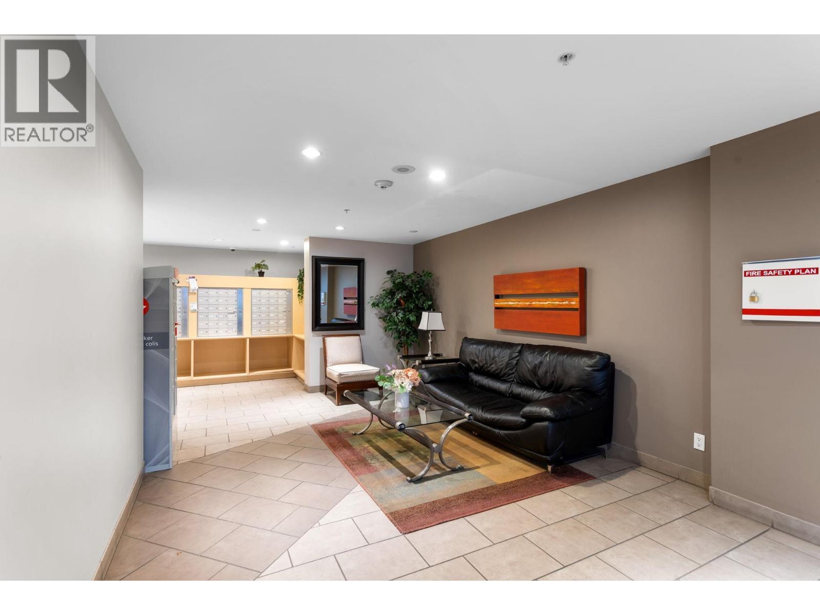 303 200 Keary Street, New Westminster, BC