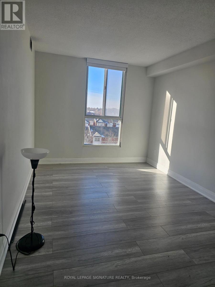 507 - 155 Hillcrest Avenue, Mississauga, ON - Indoor Photo Showing Other Room