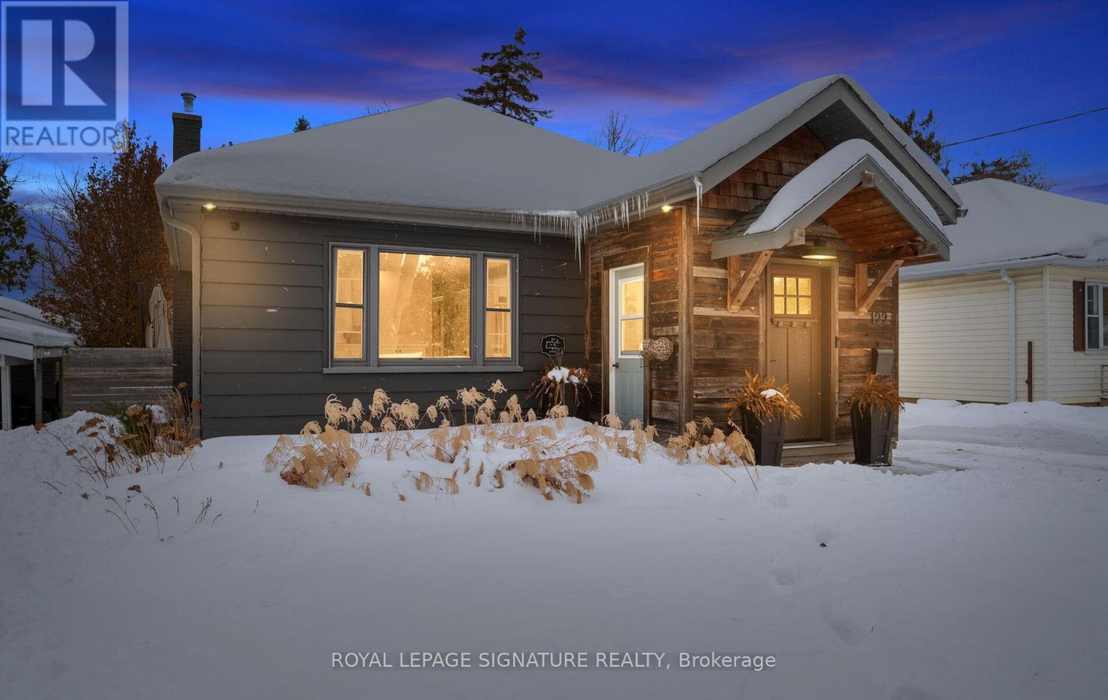 122 Queen Street, Barrie, ON - Outdoor