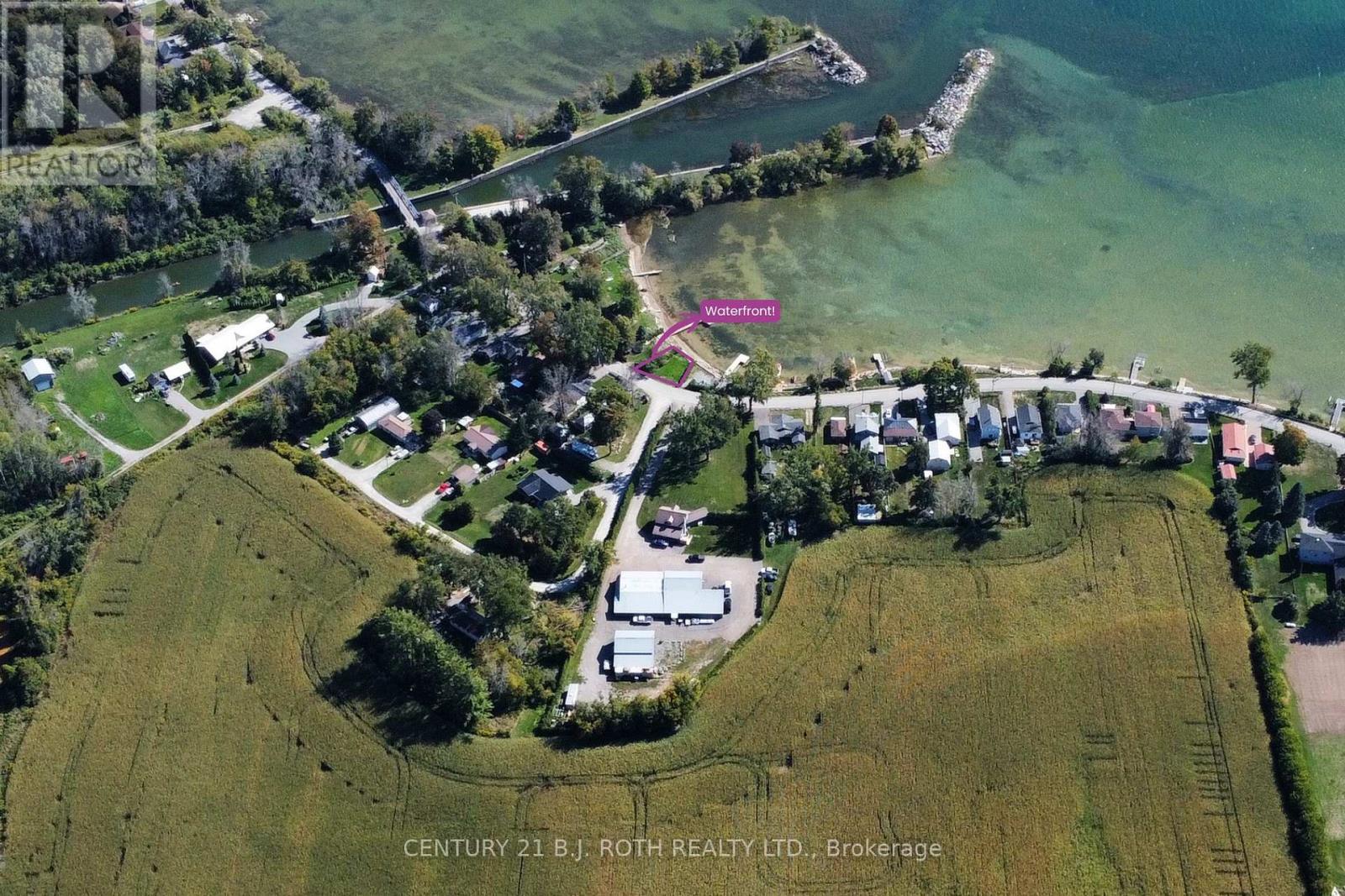 Owned waterfront!!! - 1273 Ramara Rd 47 Road, Ramara, ON