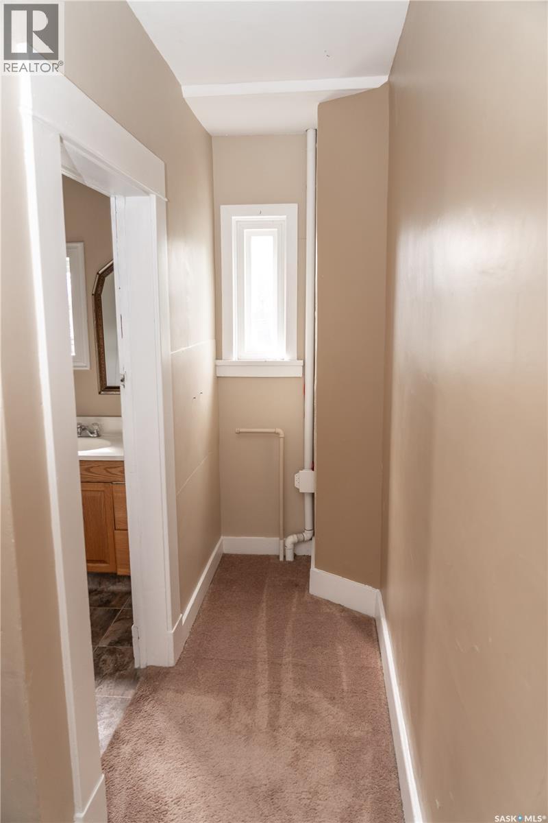 409 29Th Street W, Saskatoon, SK - Indoor Photo Showing Other Room