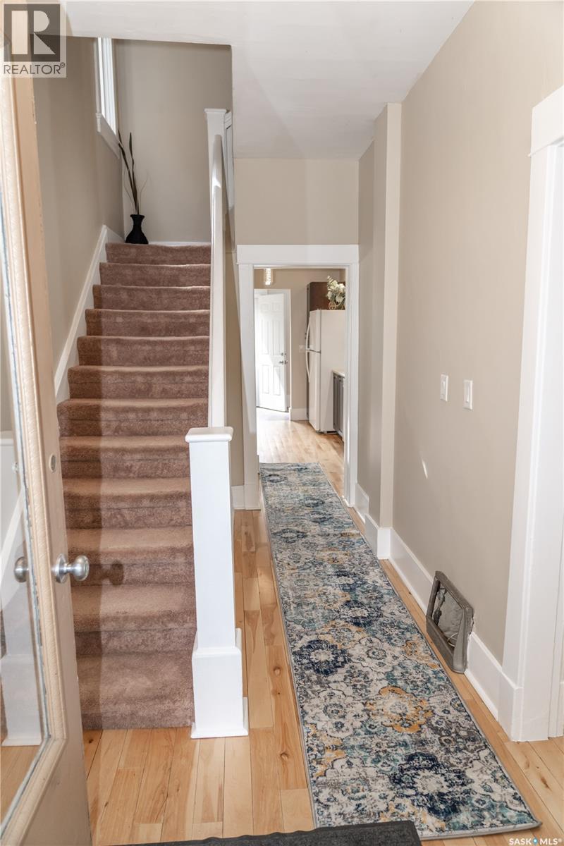 409 29Th Street W, Saskatoon, SK - Indoor Photo Showing Other Room
