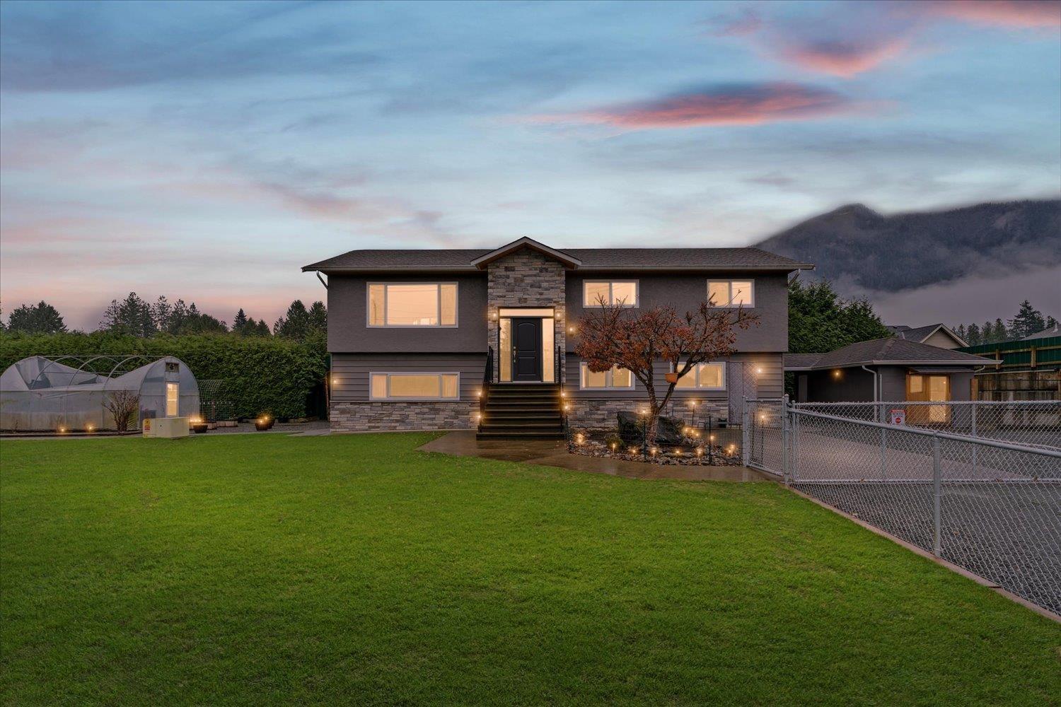 52464 Yale Road|Rosedale, Rosedale, BC - Outdoor