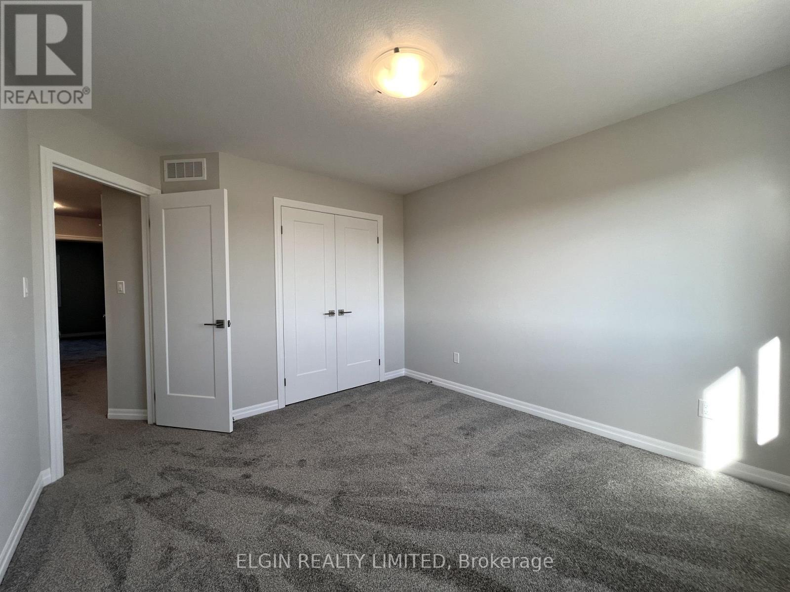 73 Braun Avenue, Tillsonburg, ON - Indoor Photo Showing Other Room