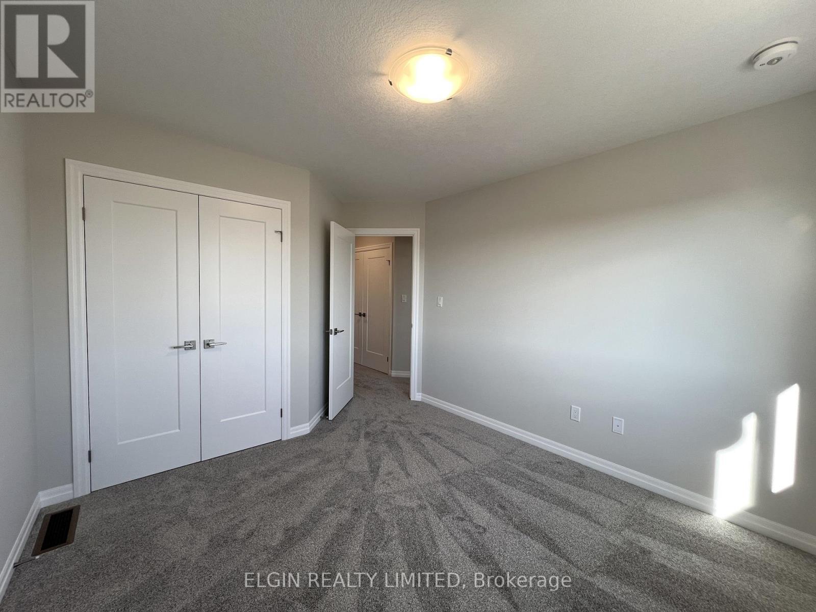 73 Braun Avenue, Tillsonburg, ON - Indoor Photo Showing Other Room