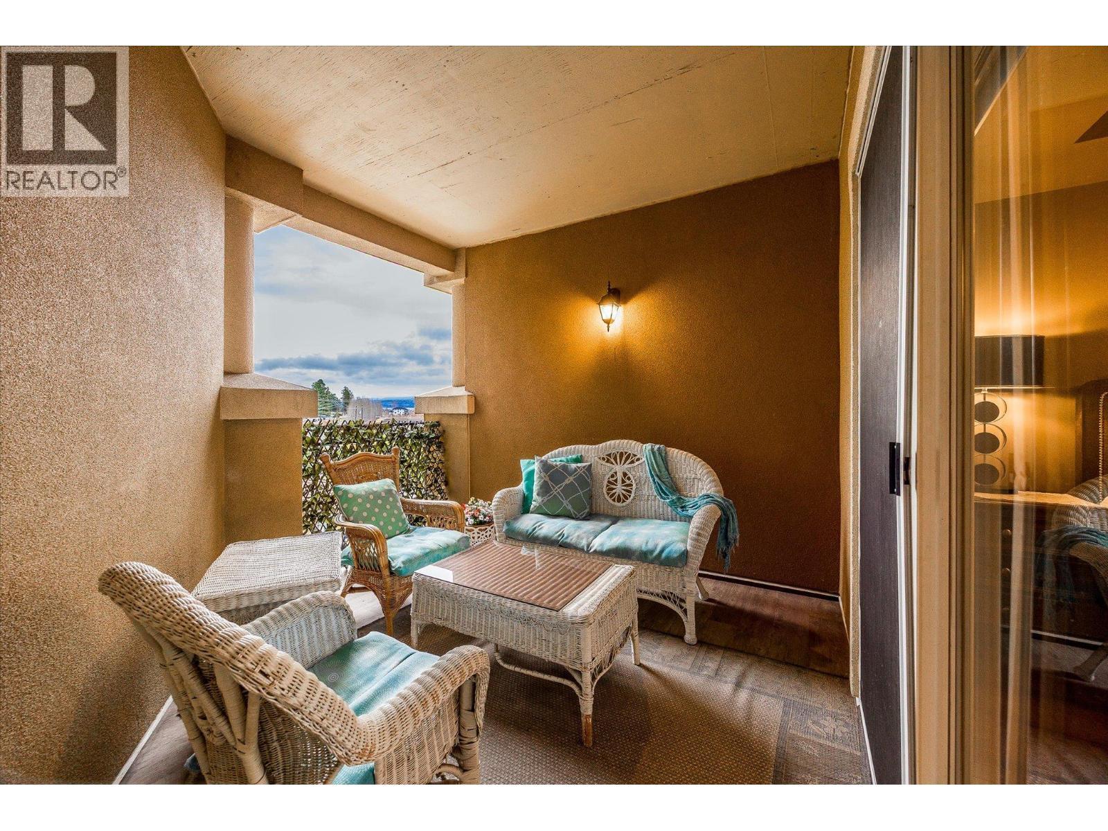 2070 Boucherie Road Unit# 403, Westbank, BC - With Exterior