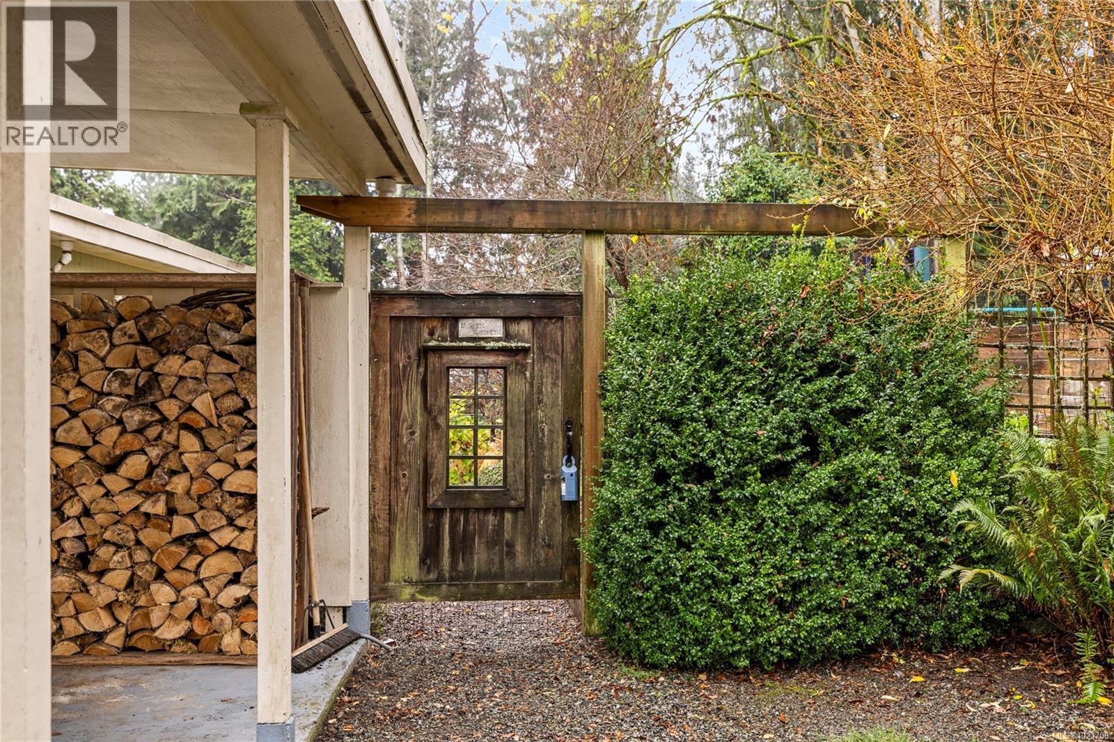 1870 Deerborne Pl, Nanaimo, BC - Outdoor