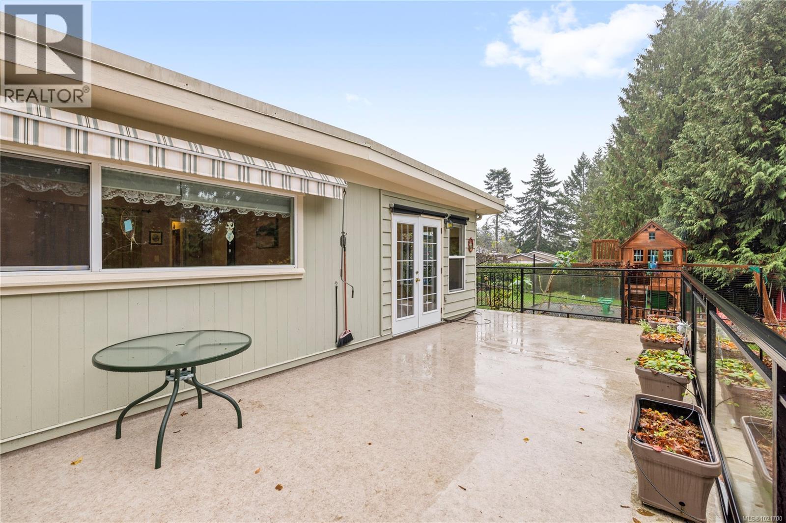 1870 Deerborne Pl, Nanaimo, BC - Outdoor