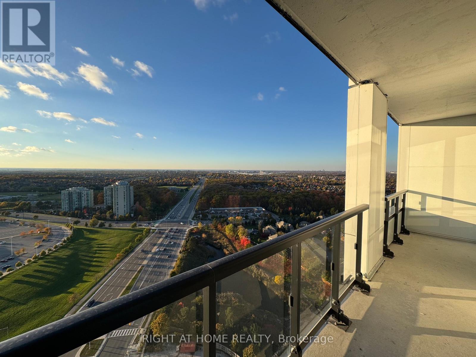 2608 - 2495 Eglinton Avenue W, Mississauga, ON