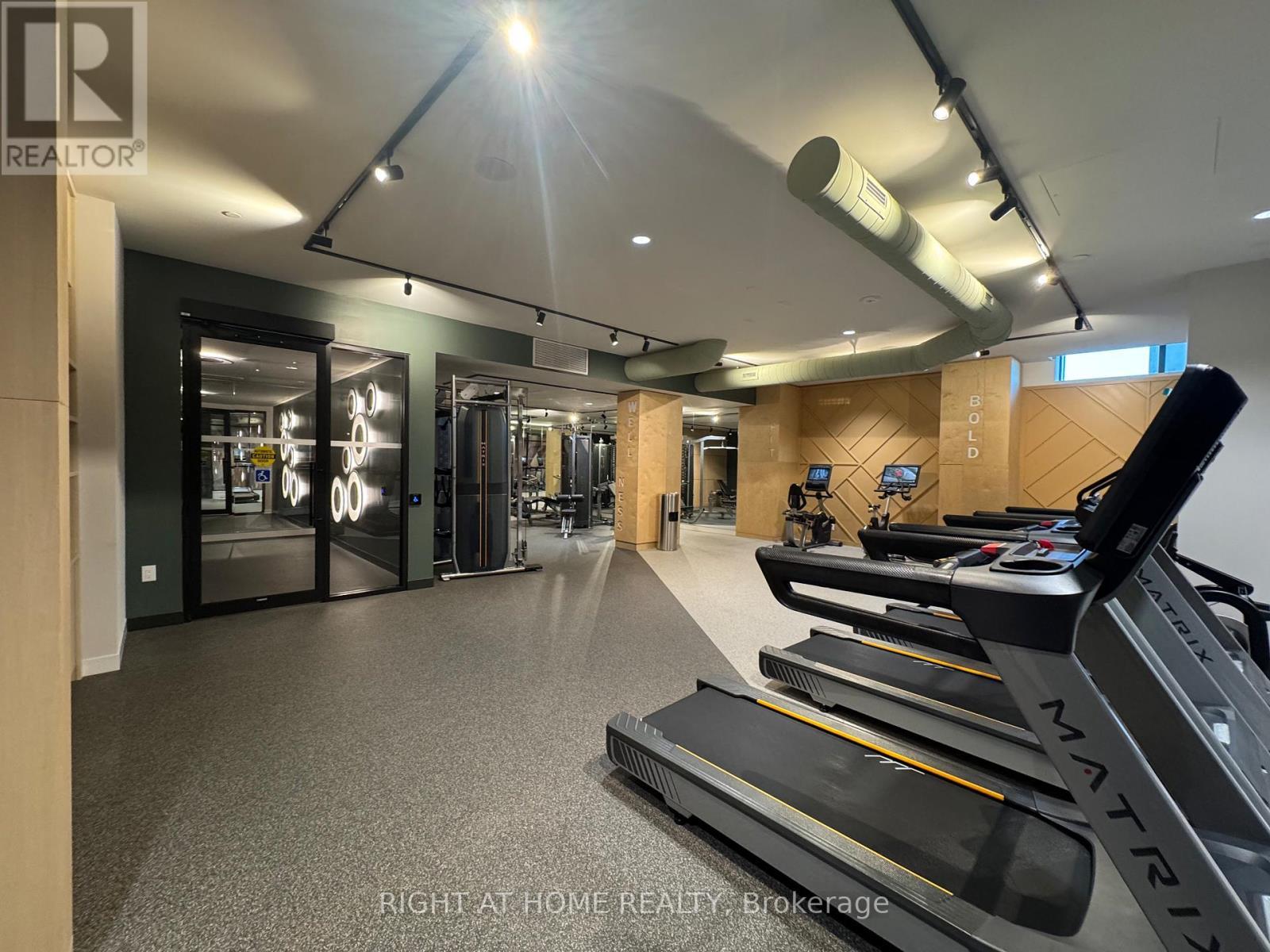 2608 - 2495 Eglinton Avenue W, Mississauga, ON