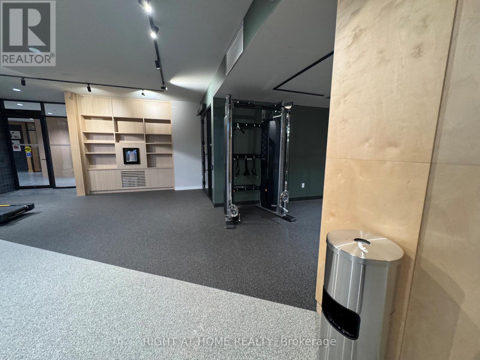 2608 - 2495 Eglinton Avenue W, Mississauga, ON