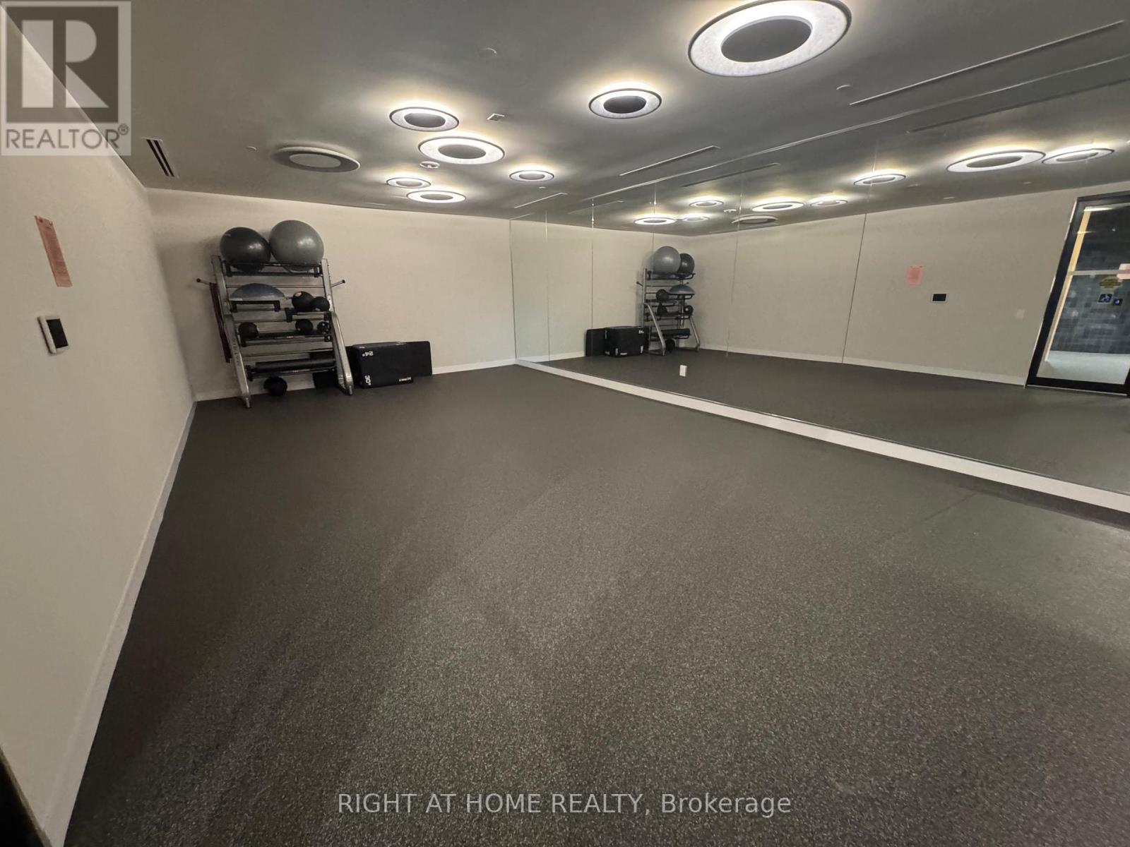 2608 - 2495 Eglinton Avenue W, Mississauga, ON - Indoor Photo Showing Other Room