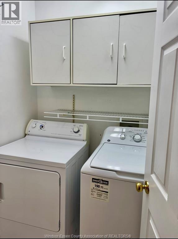 554 Rodfam Drive, Windsor, ON - Indoor Photo Showing Laundry Room
