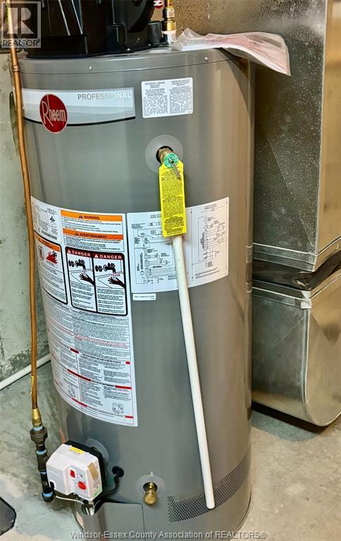 554 Rodfam Drive, Windsor, ON - Indoor Photo Showing Basement