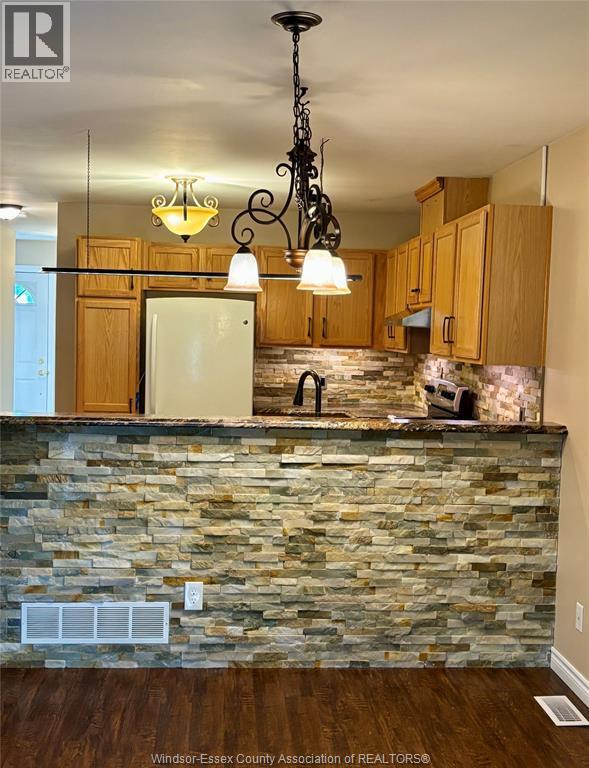 554 Rodfam Drive, Windsor, ON - Indoor Photo Showing Other Room