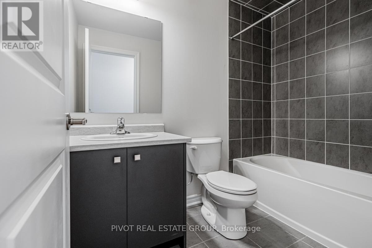 28 Mccormack Road, Caledon, ON - Indoor Photo Showing Bathroom