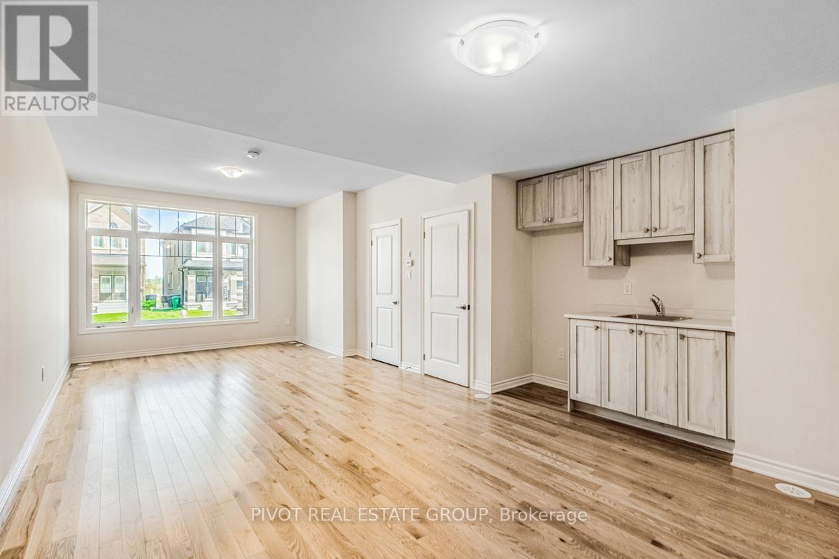 28 Mccormack Road, Caledon, ON - Indoor Photo Showing Other Room