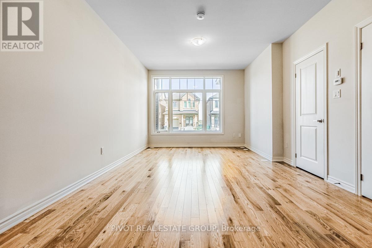 28 Mccormack Road, Caledon, ON - Indoor Photo Showing Other Room