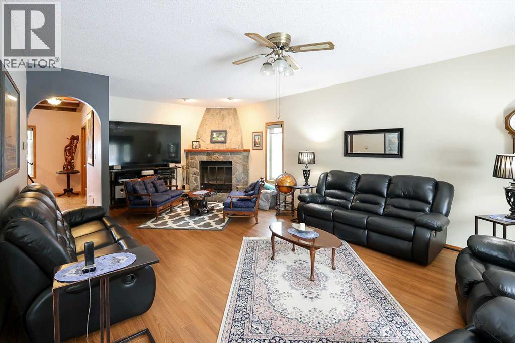 10, 27501 Township Road 374, Rural Red Deer County, AB