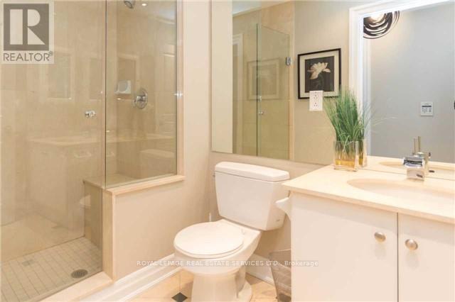 1601 - 2087 Lake Shore Boulevard W, Toronto, ON - Indoor Photo Showing Bathroom
