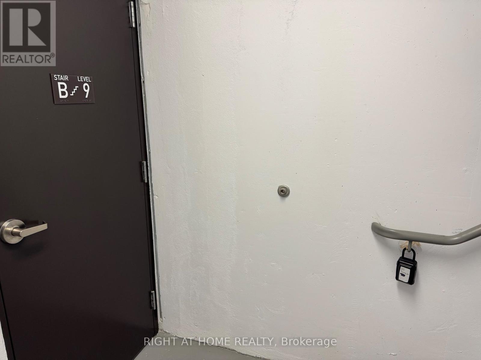 901 - 501 Yonge Street, Toronto, ON - Other