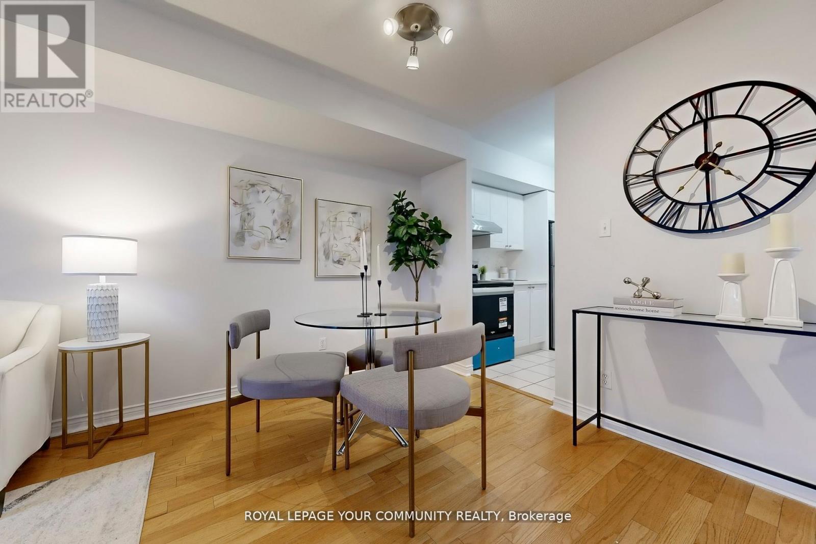 1201 - 260 Doris Avenue, Toronto, ON - Indoor Photo Showing Dining Room