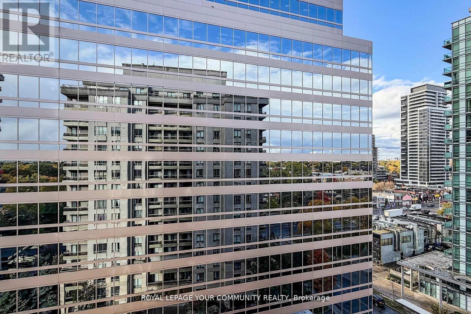 1201 - 260 Doris Avenue, Toronto, ON -