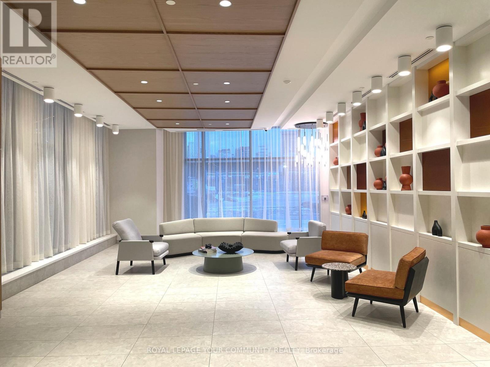 1517 - 15 Richardson Street, Toronto, ON - Indoor Photo Showing Garage