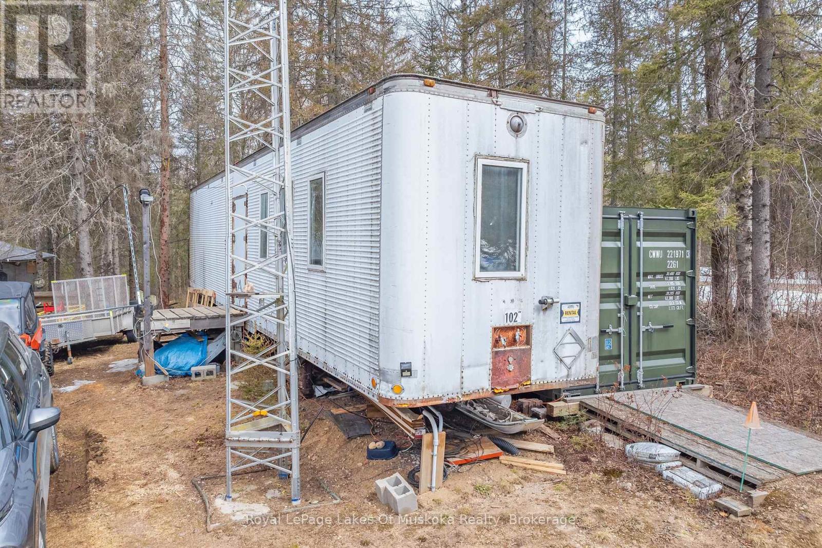 679 Boulder Road, South River, ON - Outdoor