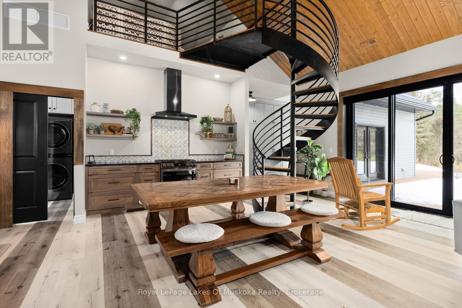 679 Boulder Road, South River, ON - Indoor Photo Showing Other Room