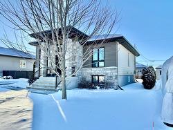 320 Rue Abigail Lachute, QC J8H 0N5