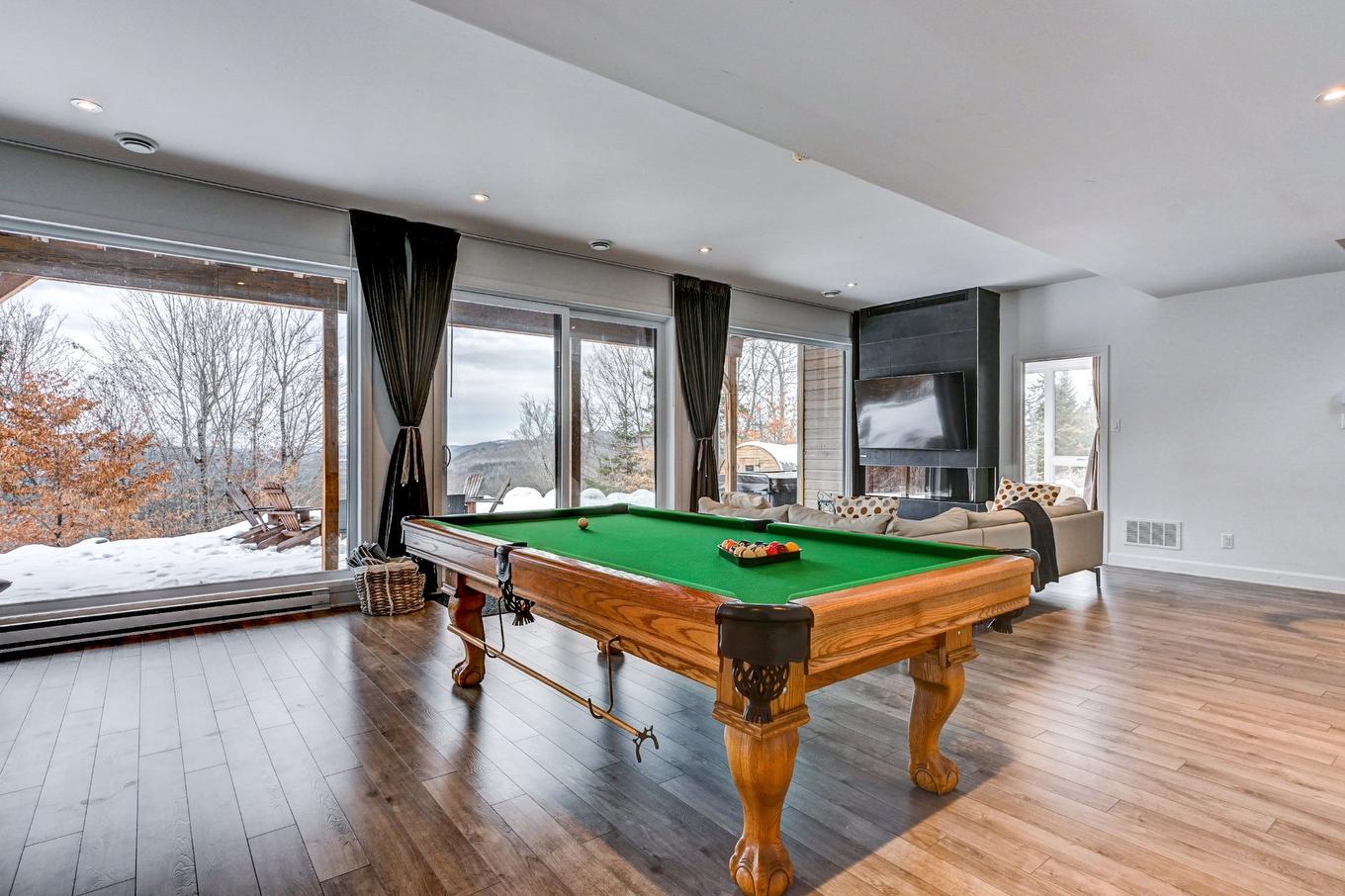 Family room - 165 Rue Du Denali, La Conception, QC - Indoor Photo Showing Other Room