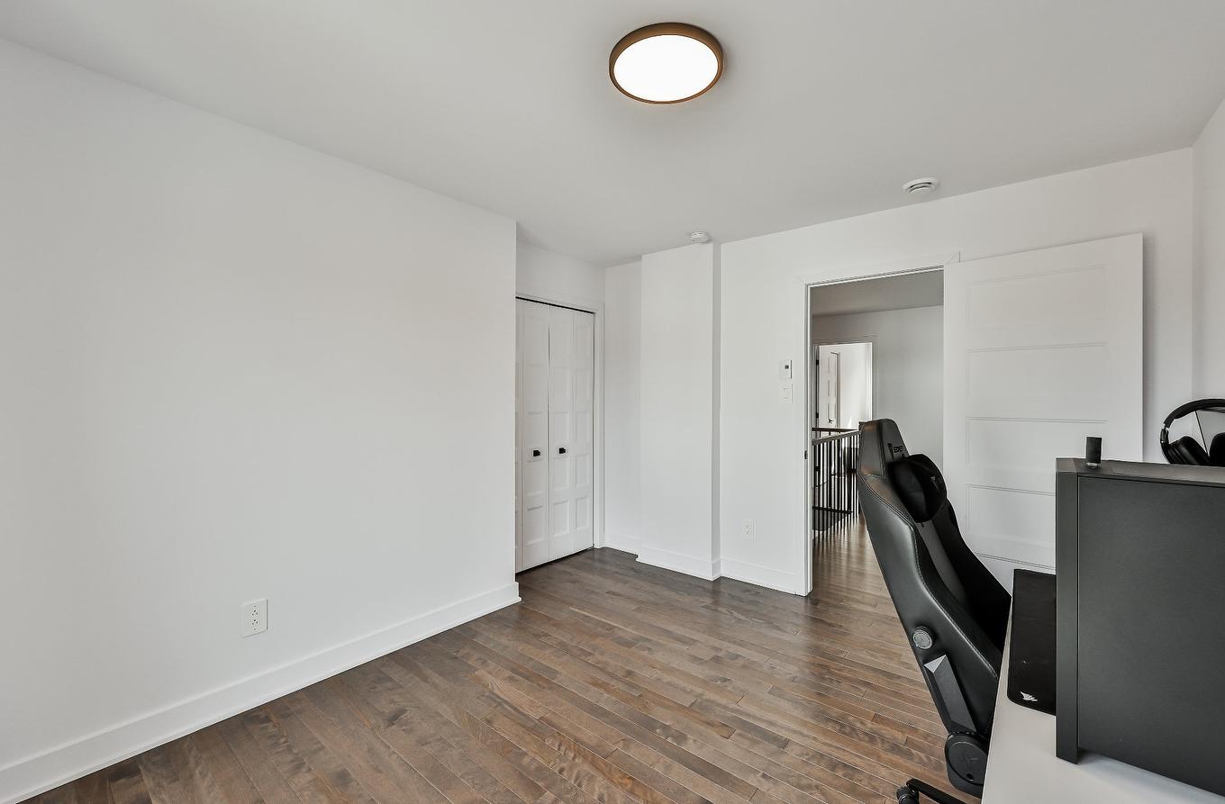 Bedroom - 1556B Rue Papin, L'Assomption, QC - Indoor Photo Showing Other Room