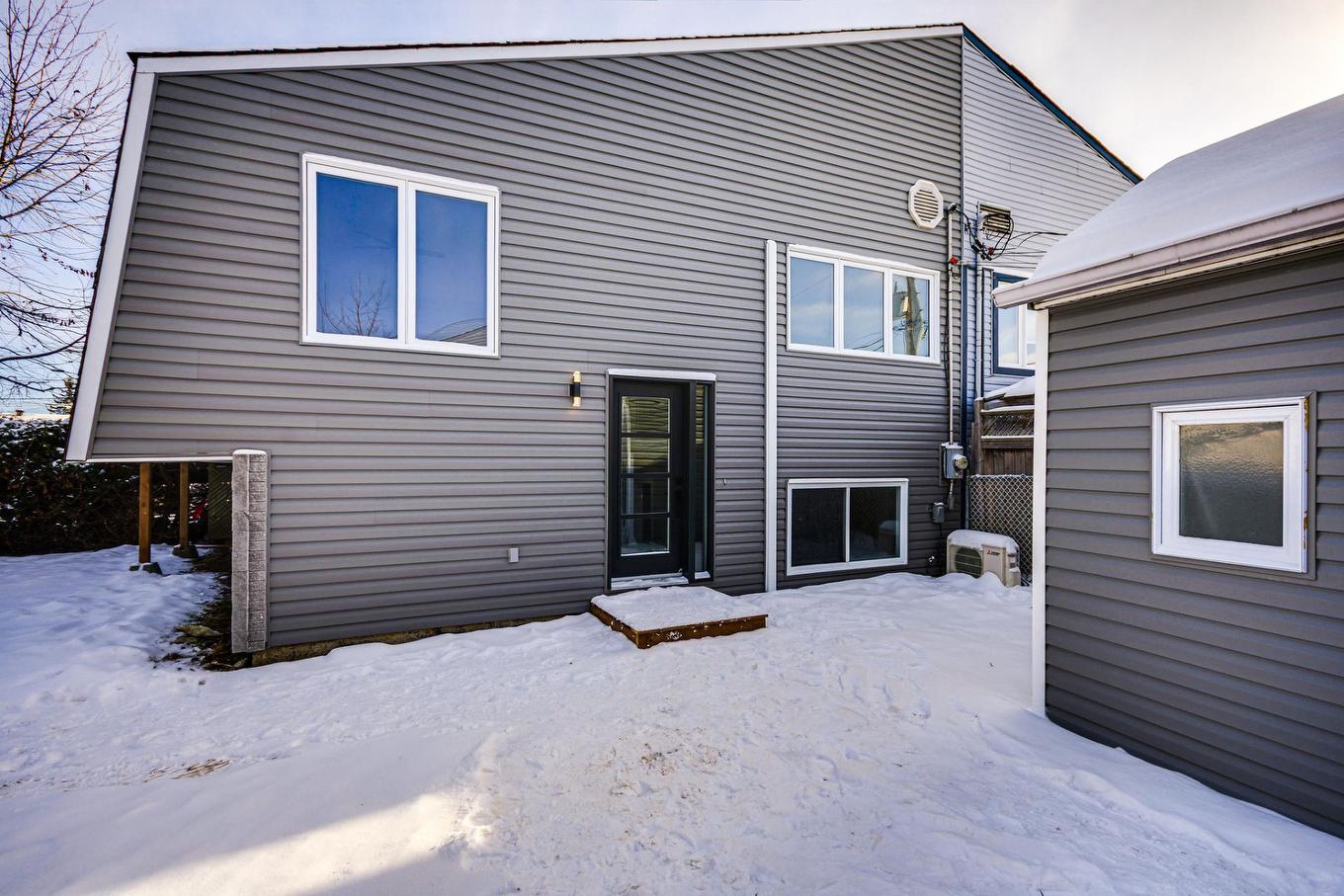 Façade - 44 Rue De Dubuisson, Gatineau (Gatineau), QC - Outdoor With Exterior