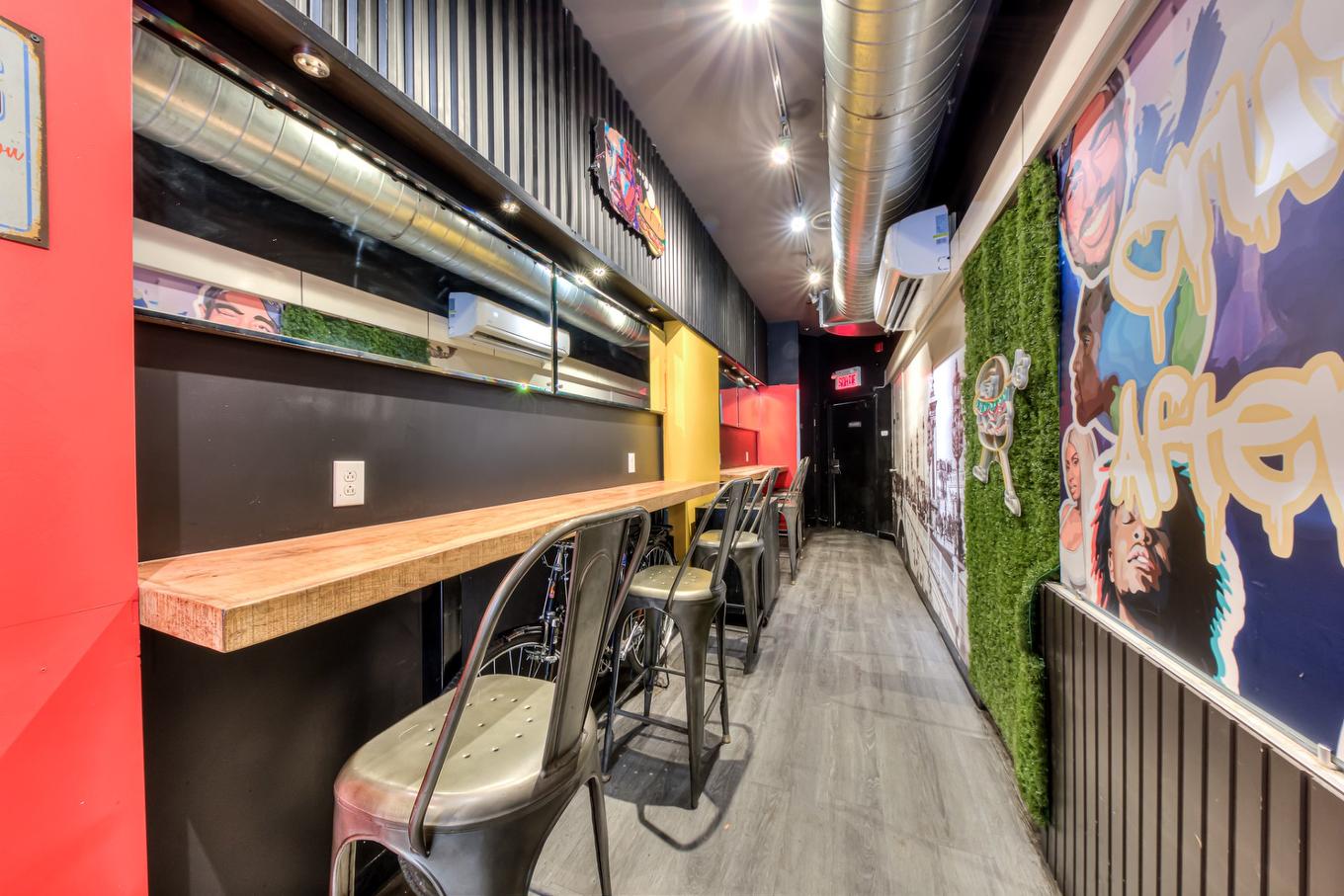 Interior - 3611 Boul. St-Laurent, Montréal (Le Plateau-Mont-Royal), QC - Indoor Photo Showing Other Room