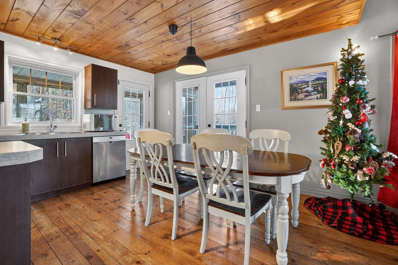 Salle à manger - 4950 Ch. Laporte, Saint-Côme, QC - Indoor Photo Showing Dining Room