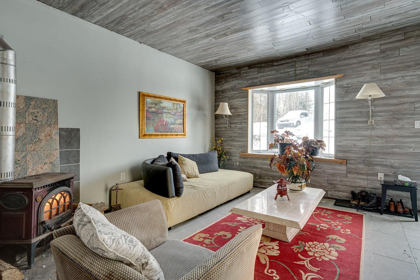 Hall - 4257 Rue Du Haut-Bois, Morin-Heights, QC - Indoor Photo Showing Living Room With Fireplace