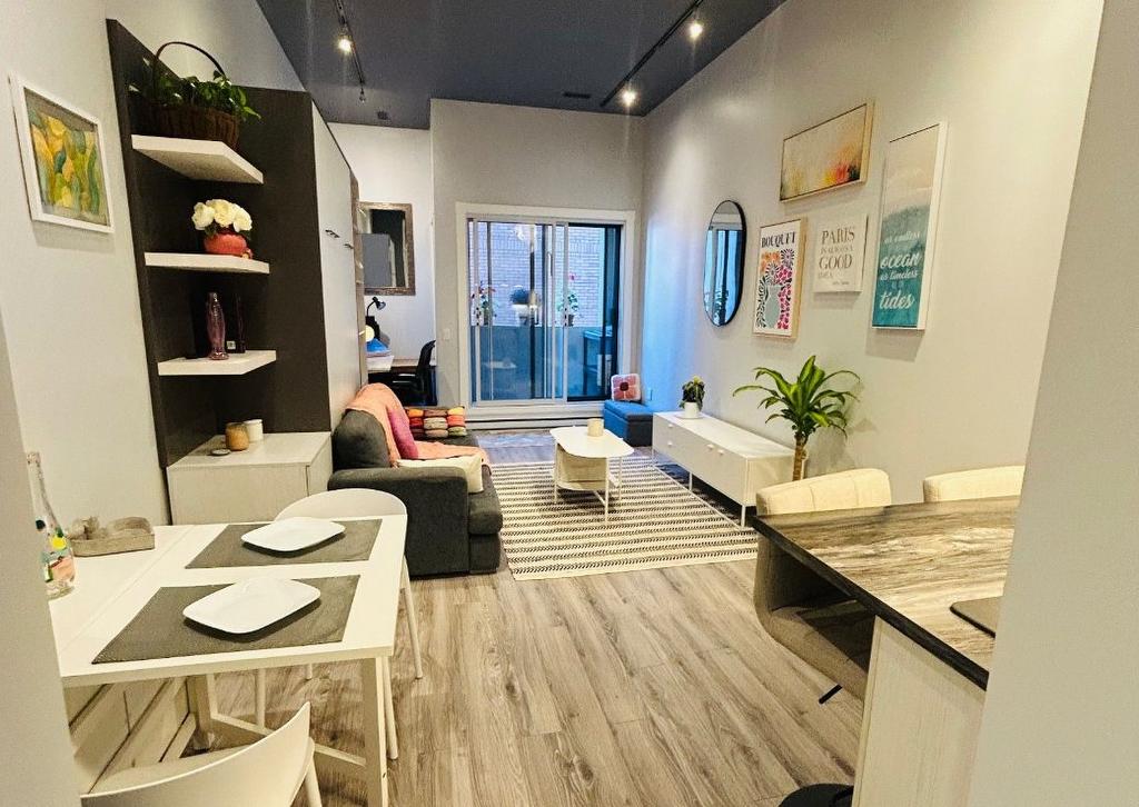 Overall view - 200-5099 Rue Jeanne-Mance, Montréal (Le Plateau-Mont-Royal), QC - Indoor Photo Showing Other Room