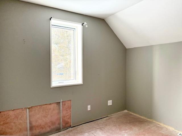 52 Empress Avenue N, Thunder Bay, ON - Indoor Photo Showing Other Room