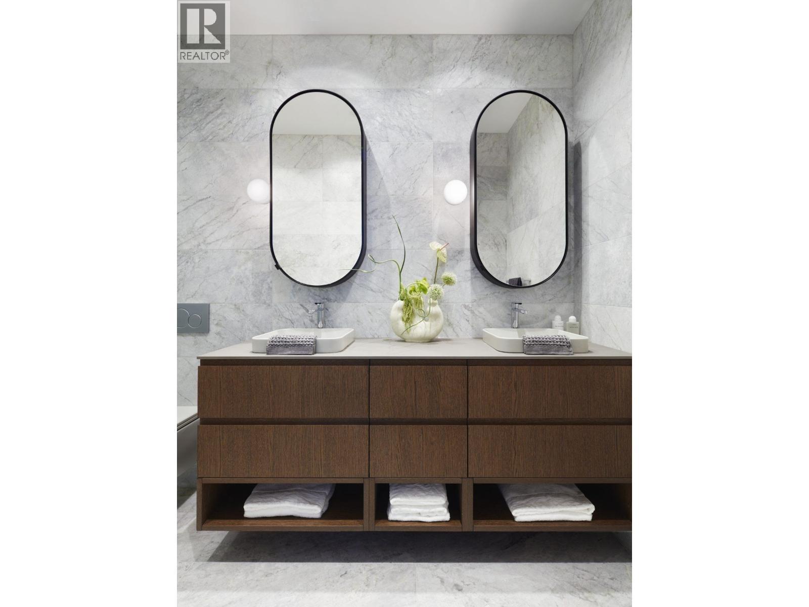 3403 1277 Hornby Street, Vancouver, BC - Indoor Photo Showing Bathroom