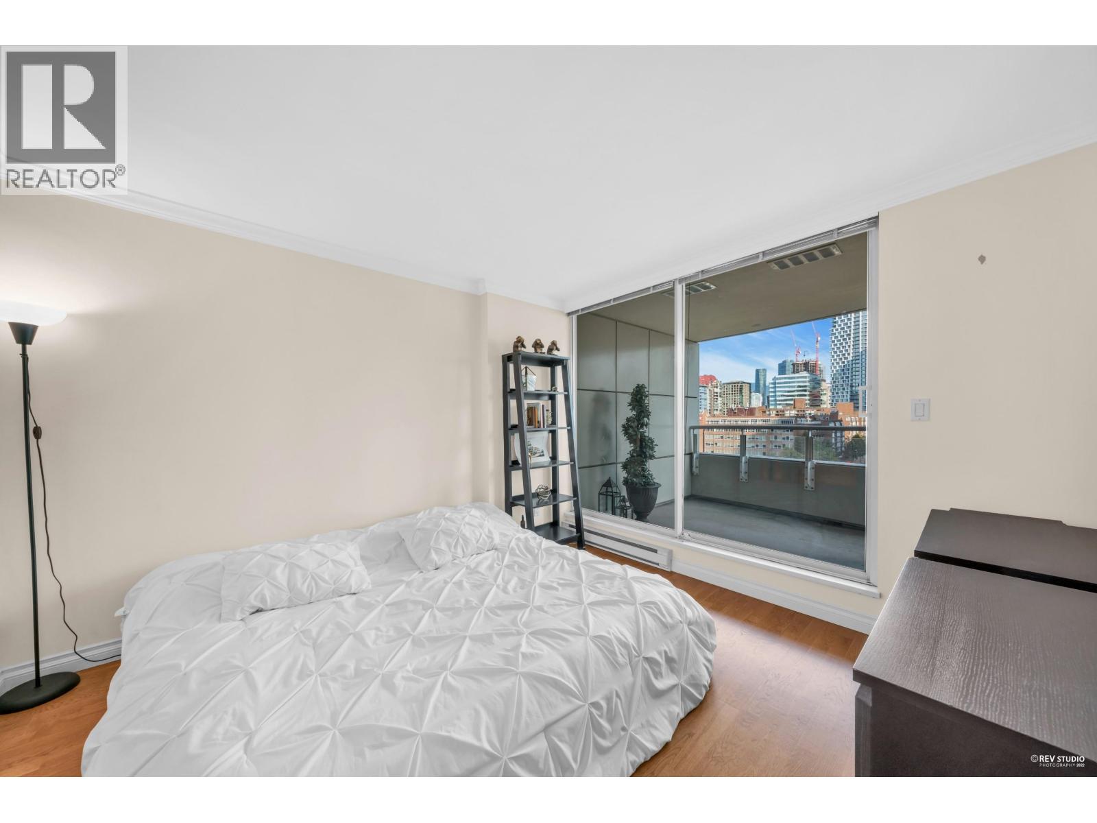1708 1500 Hornby Street, Vancouver, BC - Indoor Photo Showing Bedroom