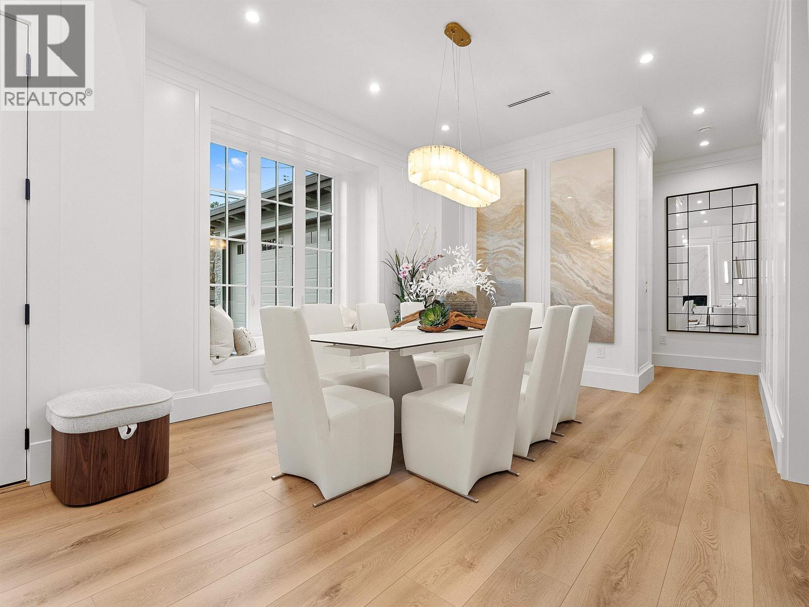 3428 Trumond Avenue, Richmond, BC - Indoor Photo Showing Dining Room
