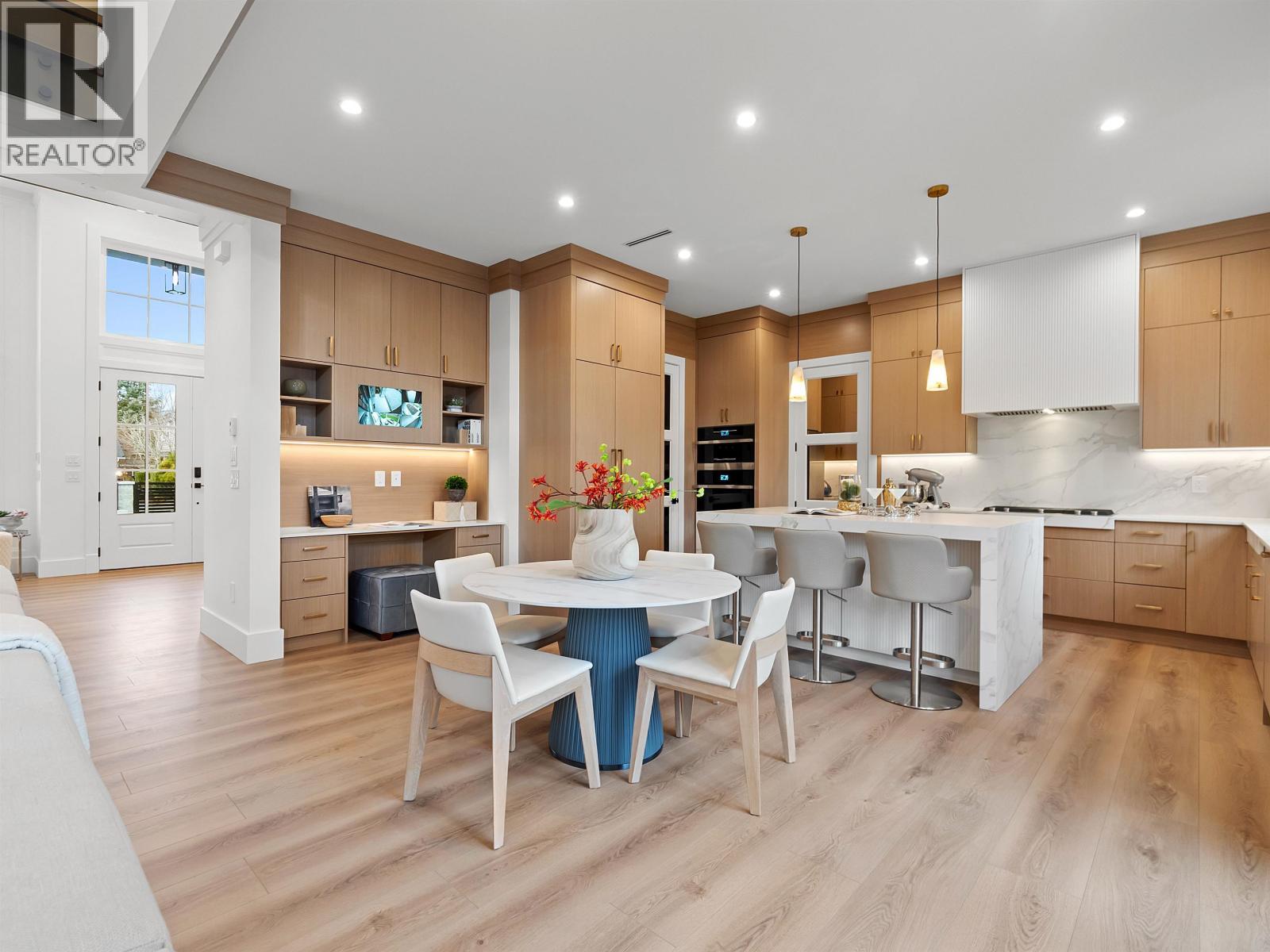 3428 Trumond Avenue, Richmond, BC - Indoor