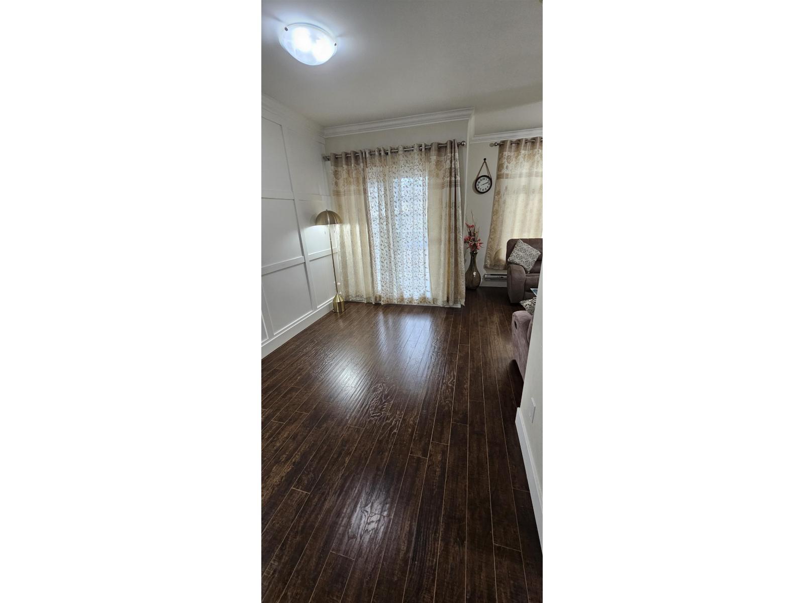 60 5957 152 Street, Surrey, BC - Indoor Photo Showing Other Room