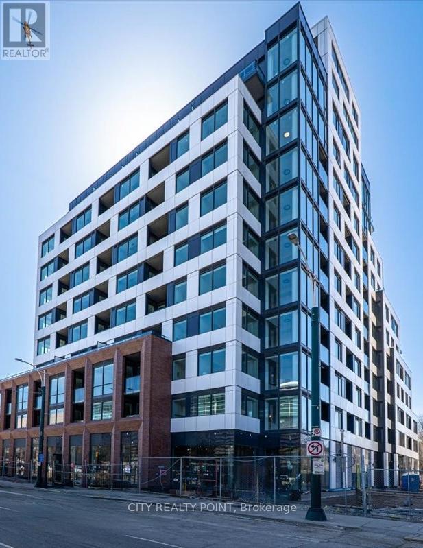 214 - 664 Spadina Avenue, Toronto, ON - Outdoor With Facade