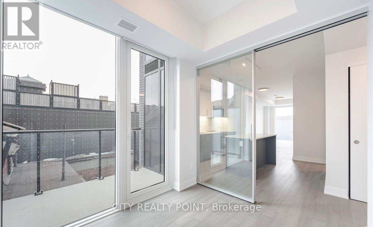 214 - 664 Spadina Avenue, Toronto, ON - Indoor Photo Showing Other Room