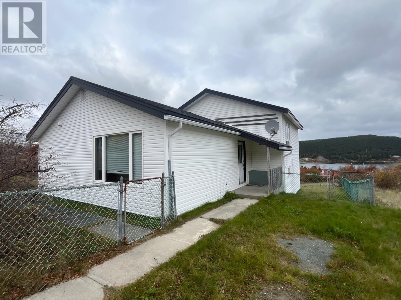 1 Oceanview Drive, Fermuse, NL - Outdoor