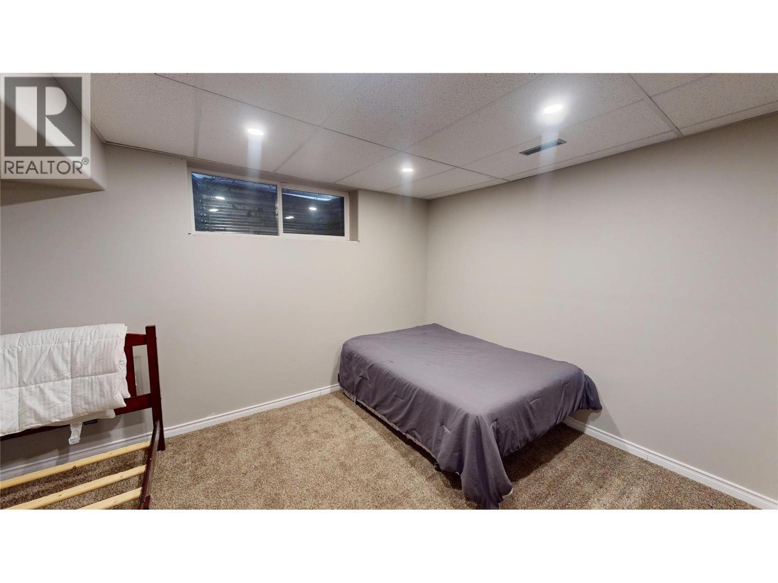 3320 5Th Street S, Cranbrook, BC - Indoor Photo Showing Basement
