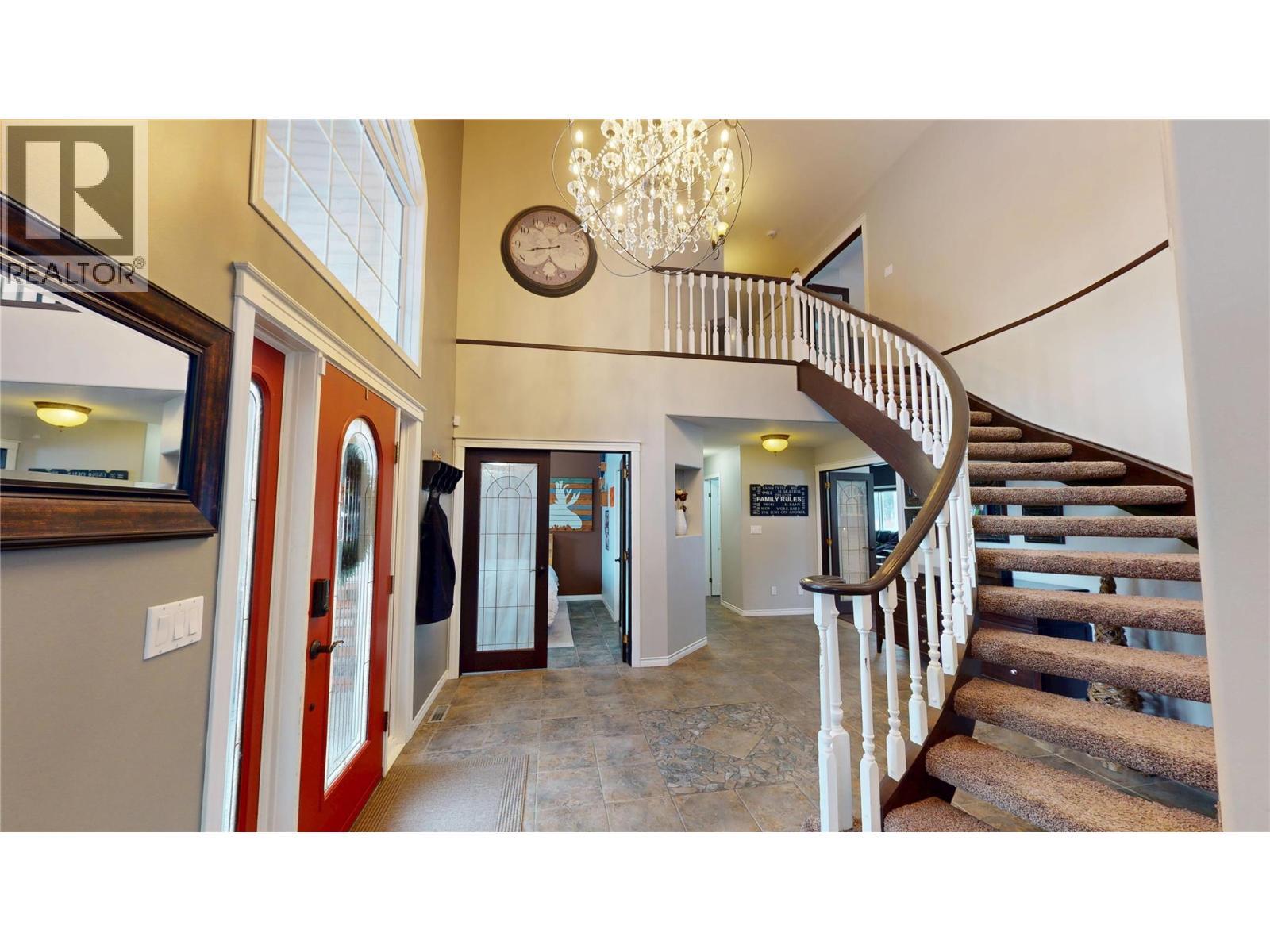 3320 5Th Street S, Cranbrook, BC - Indoor Photo Showing Other Room