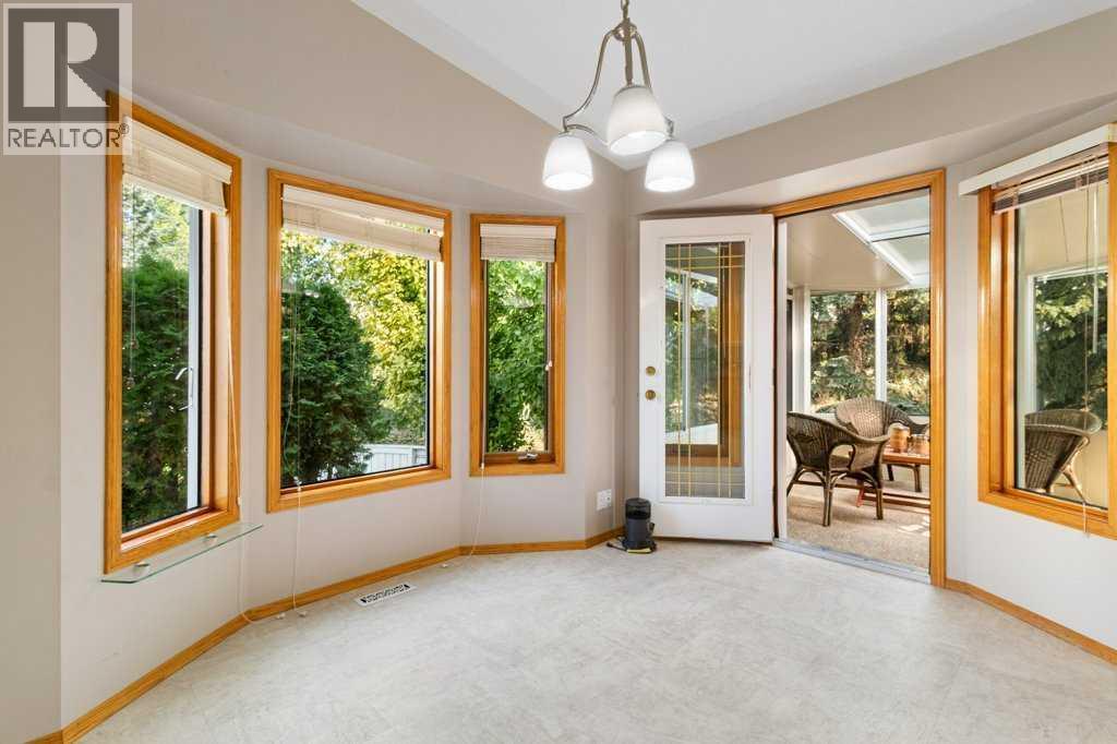 9 Dunn Close, Red Deer, AB - Indoor Photo Showing Other Room